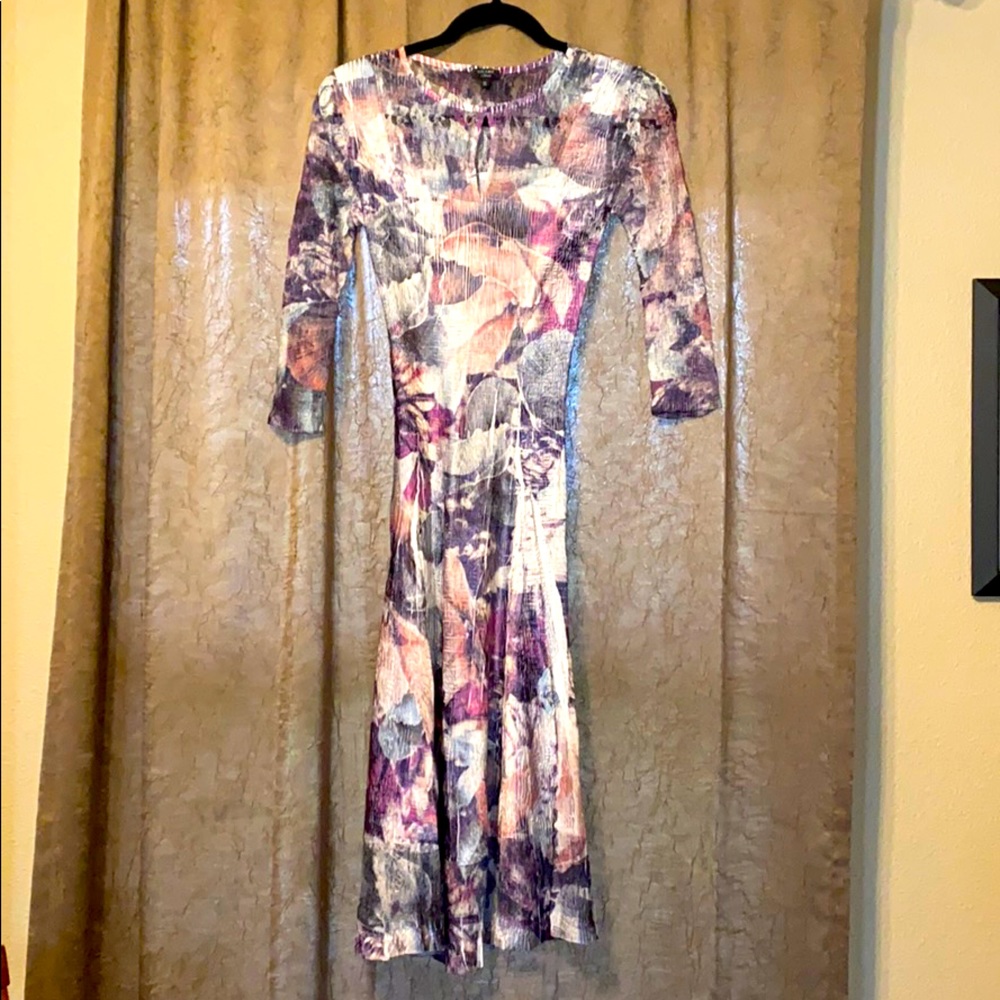 Komarov dress